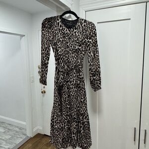 Banana Republic Animal Print Long Sleeve Dress